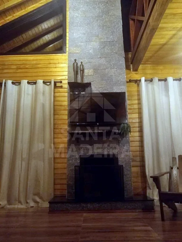 santamadeiracasas INTERNO 013