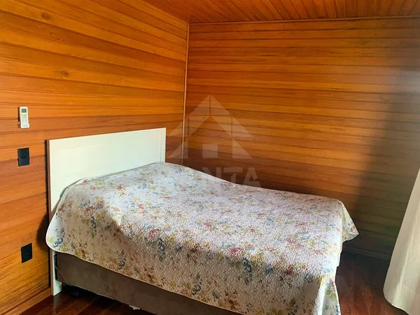 santamadeiracasas INTERNO 064