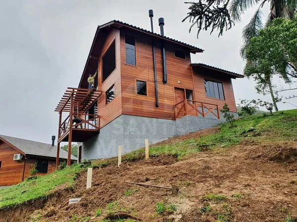 santamadeiracasas externo 022